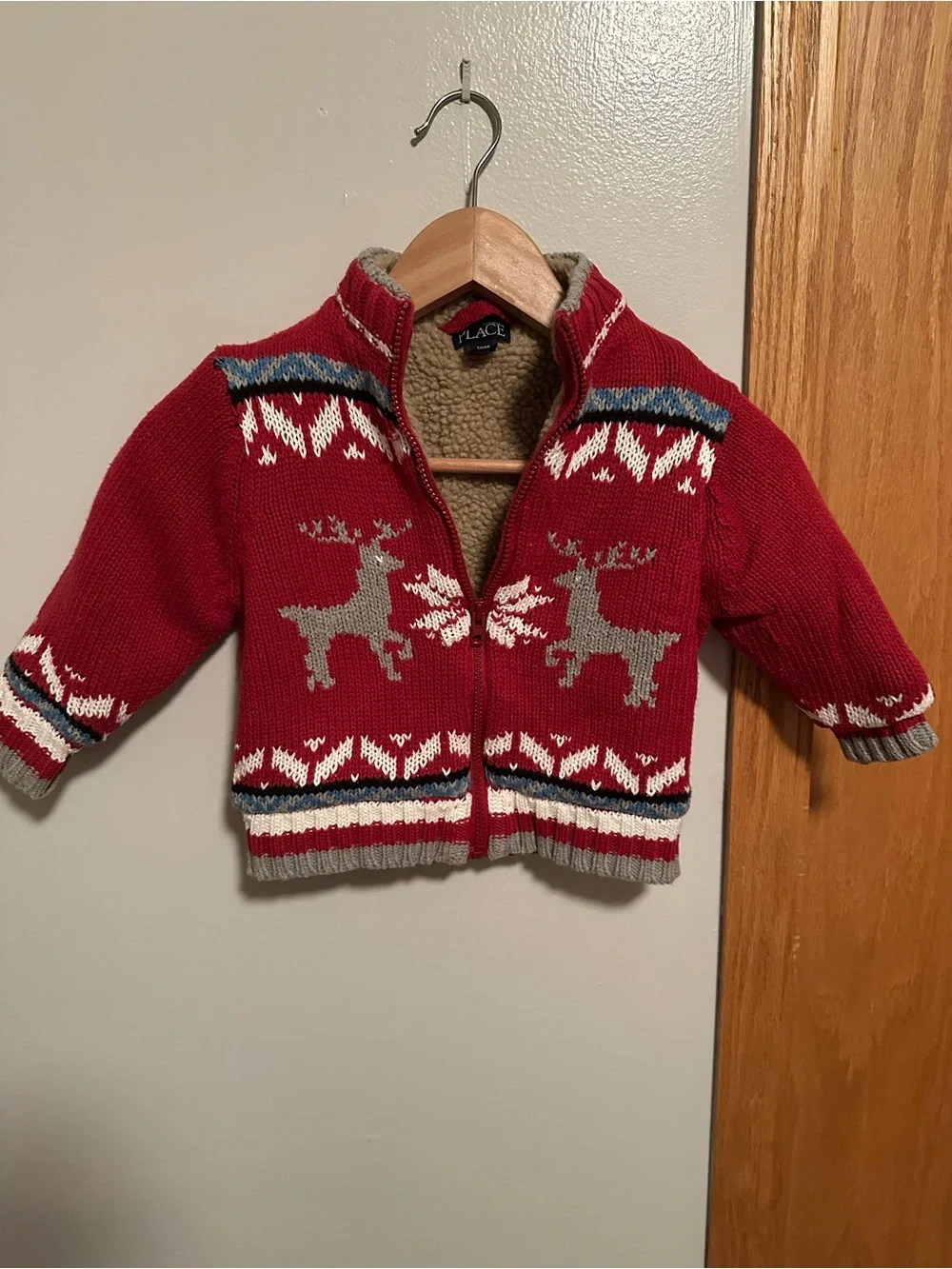 The Children's Place Red Reindeer Zip-Up Sweater-Size 3T